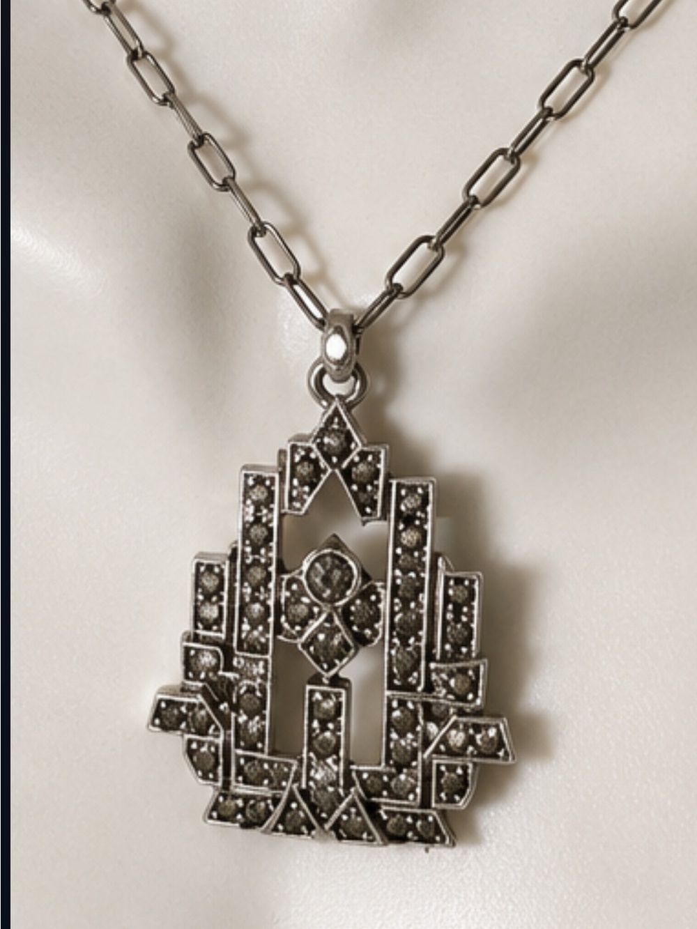 Vintage Silver Tone Art Deco-Style Pendant Necklace with Rhinestones 14”